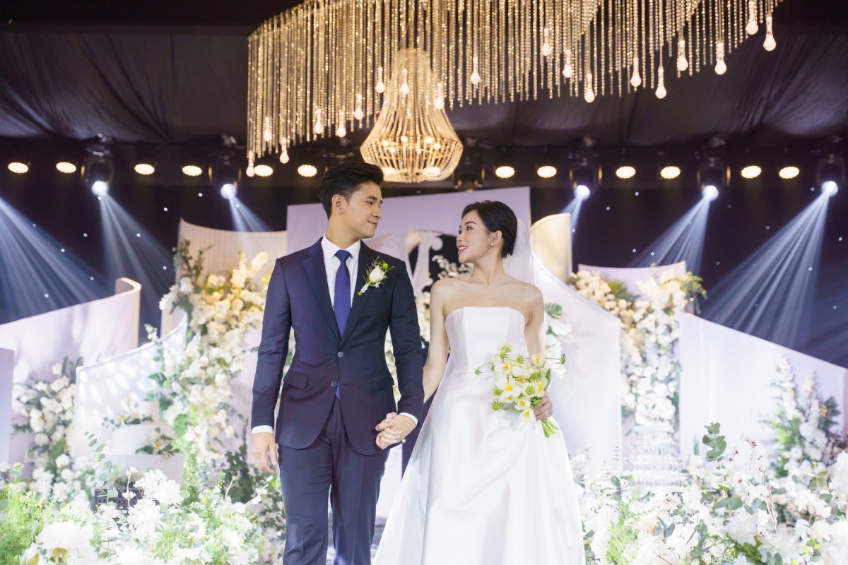 Phương Uyên & Quang Vượng at Lotte Hanoi Hotel
